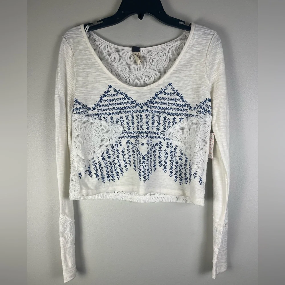 Free People We the Free Crop Top Lace Inset White Blue Cotton Size XS NWT